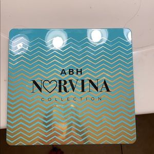 Norvina eyeshadow pro pigment palette volume 2